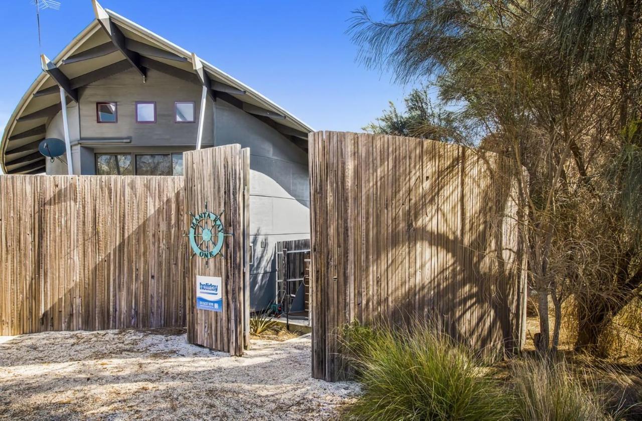 Villa Manta Ray One Apollo Bay Exterior foto